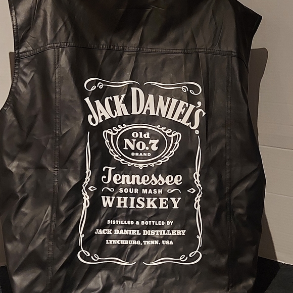 Jack Daniels Old Time number 7 brand pleather vest by Nian Lhu XXL - Picture 9 of 12